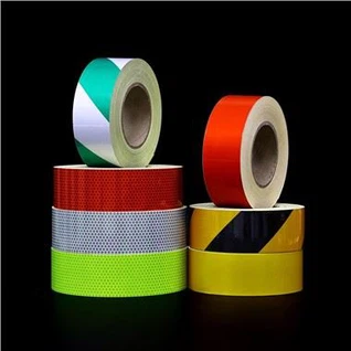 Farget reflekterende tape