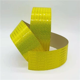 Reflekterende fluorescerende tape